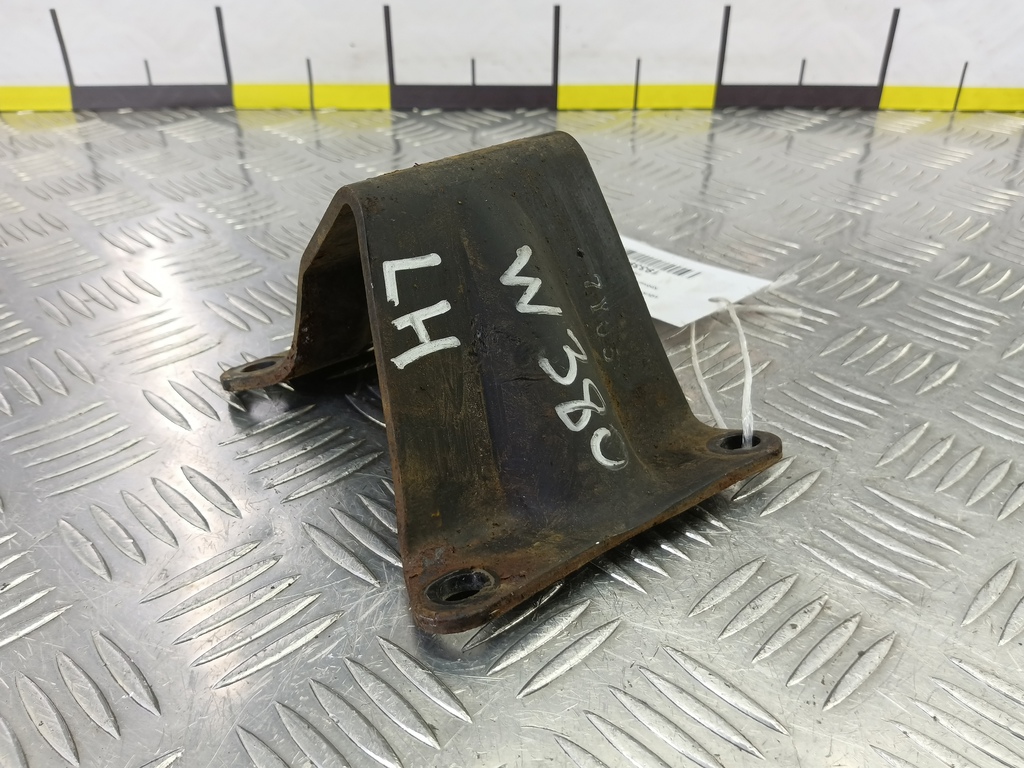 кронштейн двигателя (двс) SUZUKI JIMNY  1165180A00, 1090 рублей, Москва