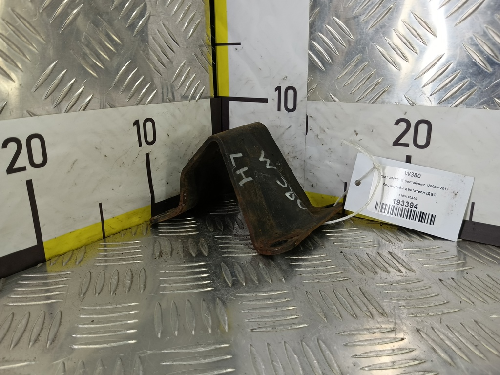 кронштейн двигателя (двс) SUZUKI JIMNY  1165180A00, 1090 рублей, Москва