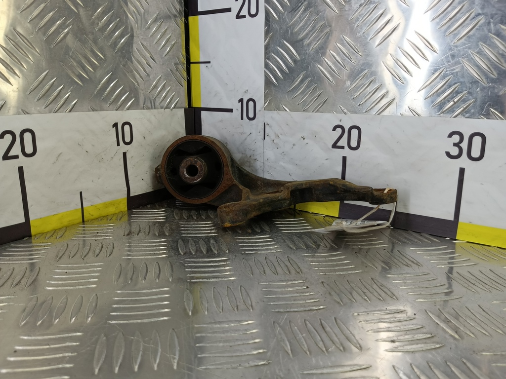 подушка редуктора SUZUKI Grand Vitara 2.0 4WD MT (140 л.с.)Grand Vitara  II (2005—2008) Внедорожник 2762066J22, 520 рублей, Москва