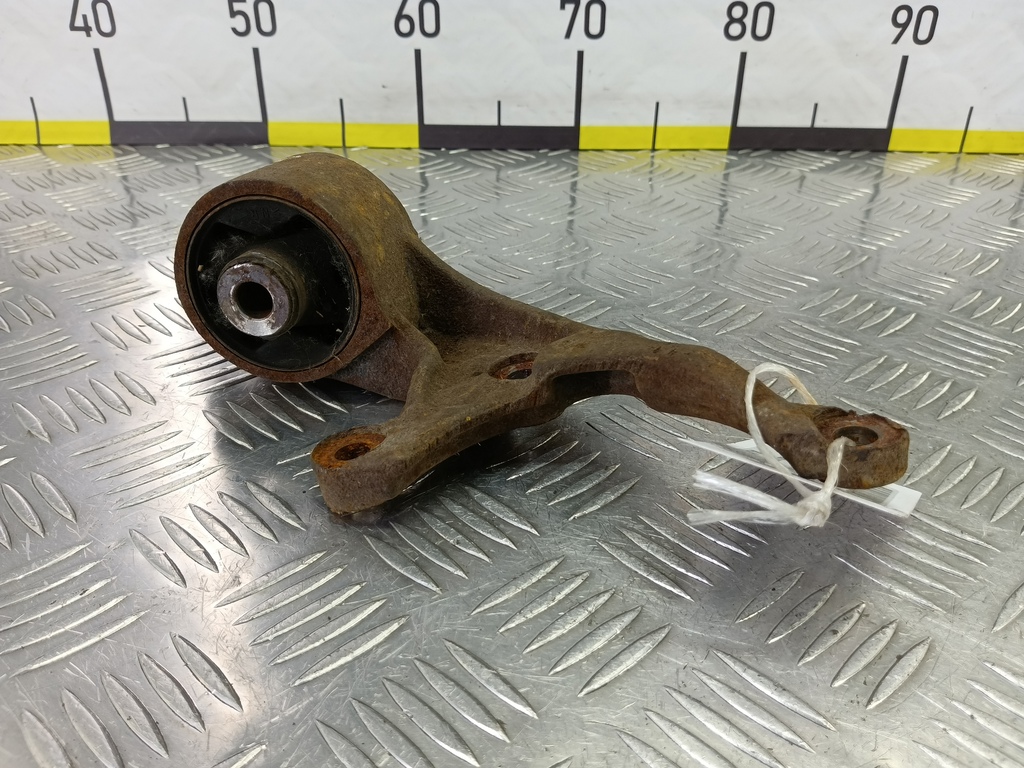 подушка редуктора SUZUKI Grand Vitara 2.0 4WD MT (140 л.с.)Grand Vitara  II (2005—2008) Внедорожник 2762066J22, 520 рублей, Москва