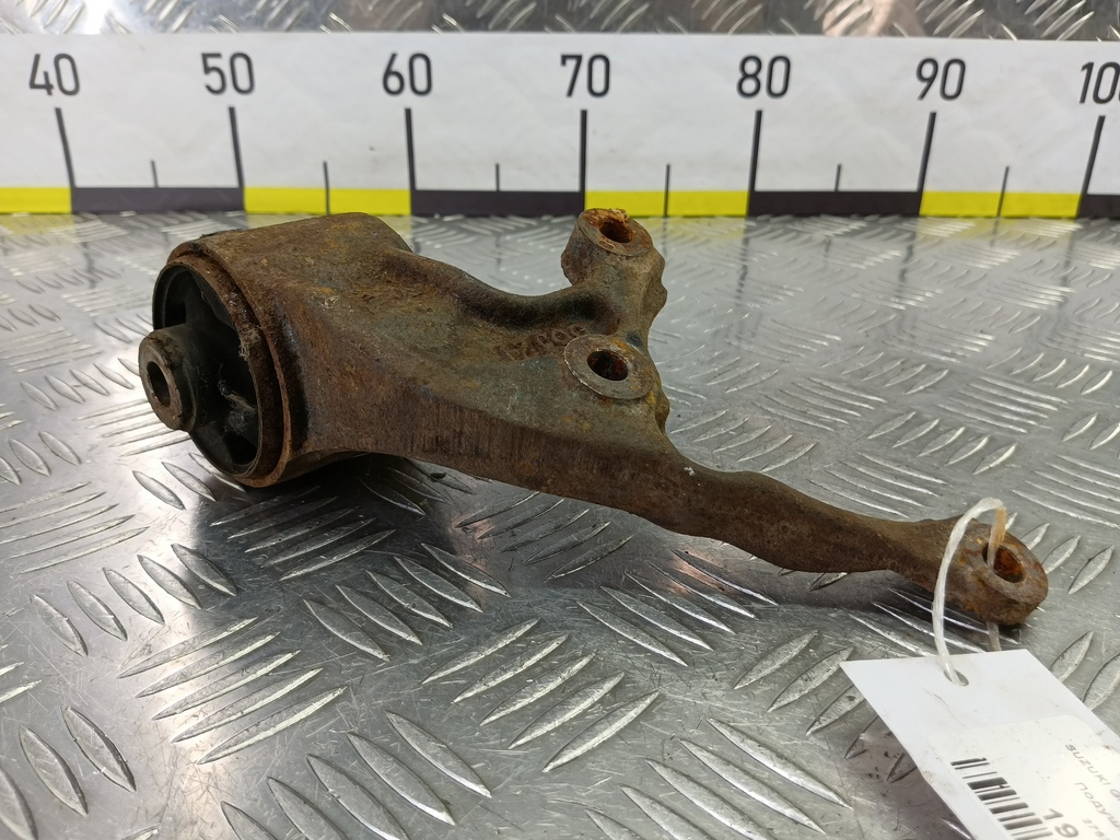 подушка редуктора SUZUKI Grand Vitara 2.0 4WD MT (140 л.с.)Grand Vitara  II (2005—2008) Внедорожник 2762066J22, 520 рублей, Москва