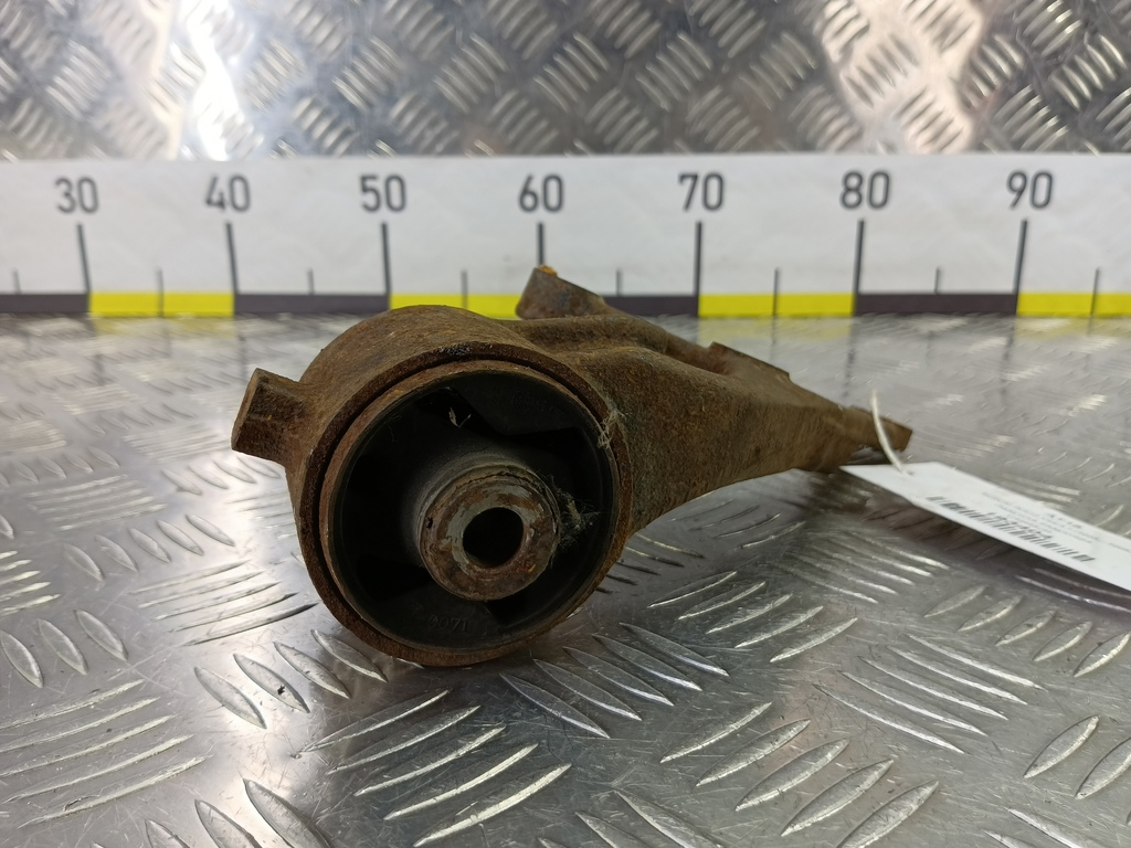 подушка редуктора SUZUKI Grand Vitara 2.0 4WD MT (140 л.с.)Grand Vitara  II (2005—2008) Внедорожник 2762066J22, 520 рублей, Москва