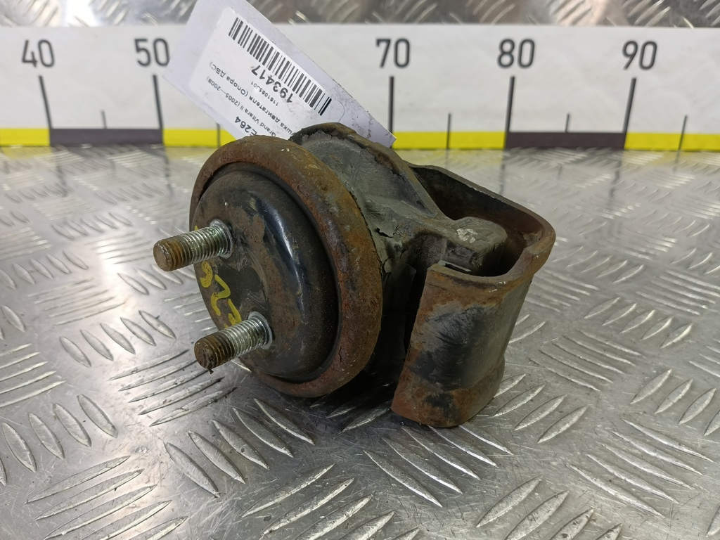 подушка двигателя (опора двс) SUZUKI Grand Vitara 2.0 4WD MT (140 л.с.)Grand Vitara  II (2005—2008) Внедорожник 1161065J01, 5350 рублей, Москва