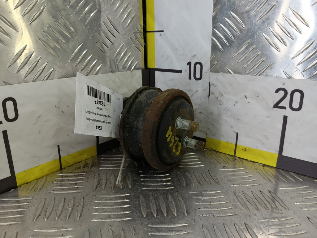 подушка двигателя (опора двс) SUZUKI Grand Vitara 2.0 4WD MT (140 л.с.)Grand Vitara  II (2005—2008) Внедорожник 1161065J01, 5350 рублей, Москва