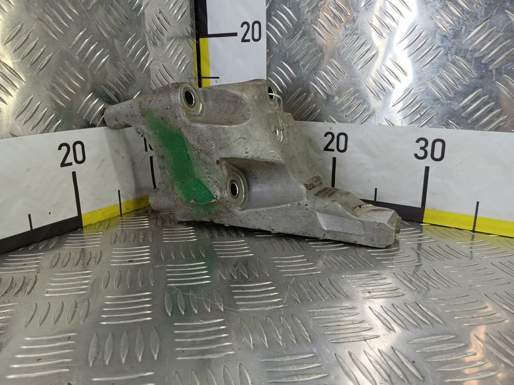 кронштейн двигателя (двс) HONDA Accord 2.0 MT (155 л.с.)Accord  VII (2002—2006) Седан 50610SDAA01, 520 рублей, Москва