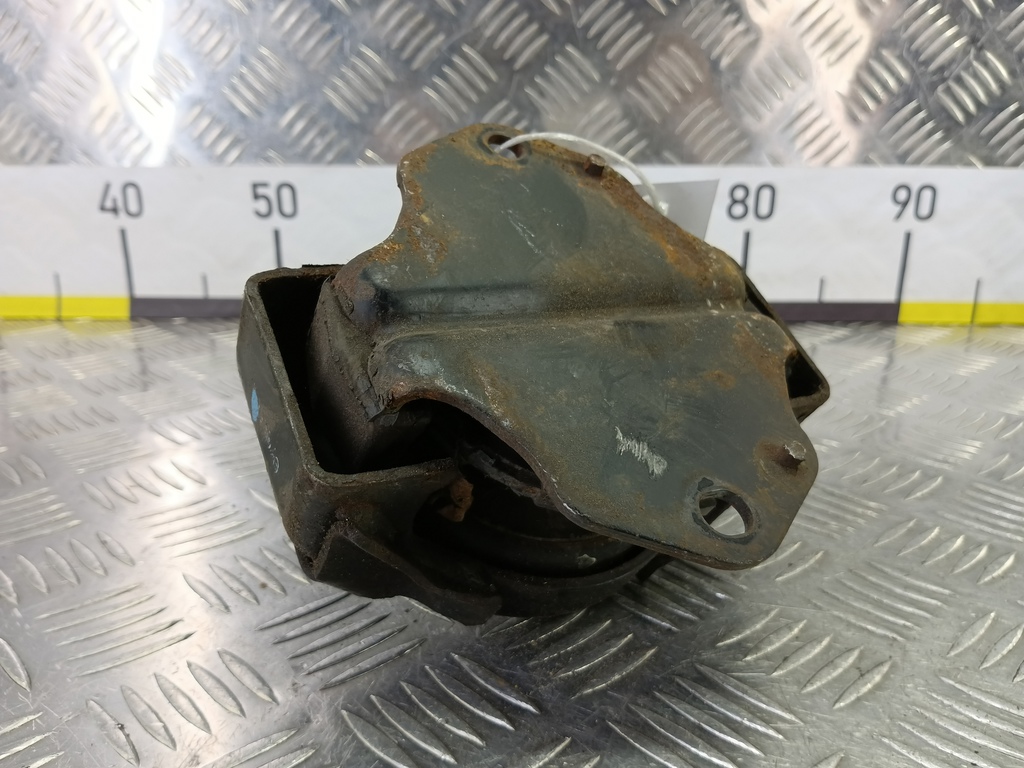 подушка двигателя (опора двс) MITSUBISHI PAJERO  1093A039, 2010 рублей, Москва