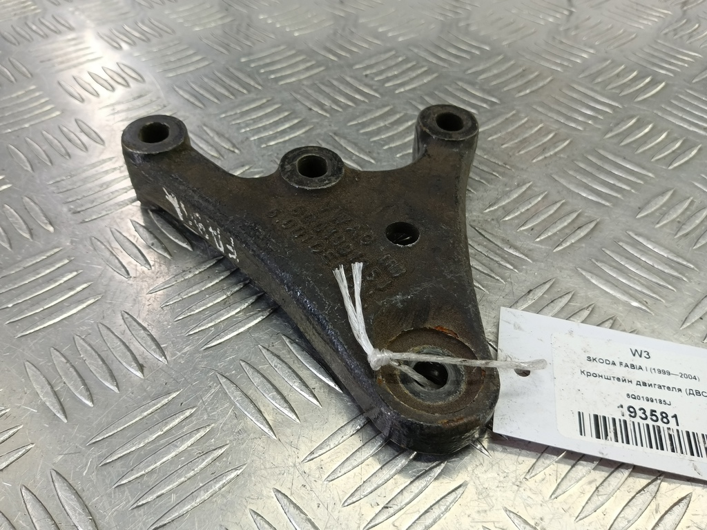 кронштейн двигателя (двс) SKODA FABIA  6Q0199185J, 520 рублей, Москва