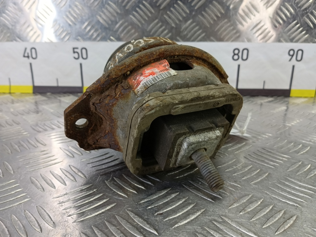 подушка двигателя (опора двс) LAND ROVER DISCOVERY  KKB500440, 980 рублей, Москва