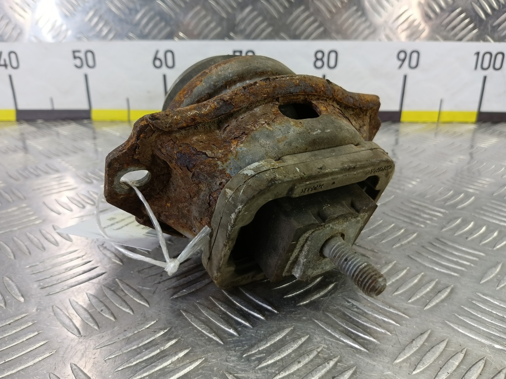 подушка двигателя (опора двс) LAND ROVER DISCOVERY  KKB500440, 980 рублей, Москва