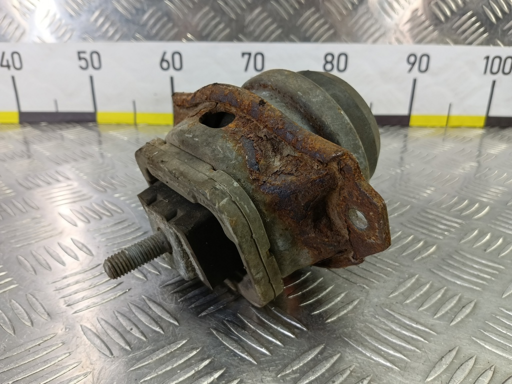 подушка двигателя (опора двс) LAND ROVER DISCOVERY  KKB500440, 980 рублей, Москва