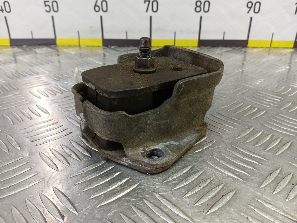 подушка двигателя (опора двс) MITSUBISHI PAJERO SPORT 2.5 MT (99 л.с.)Pajero Sport  I рестайлинг (2004—2008) Внедорожник MR210871, 1550 рублей, Москва