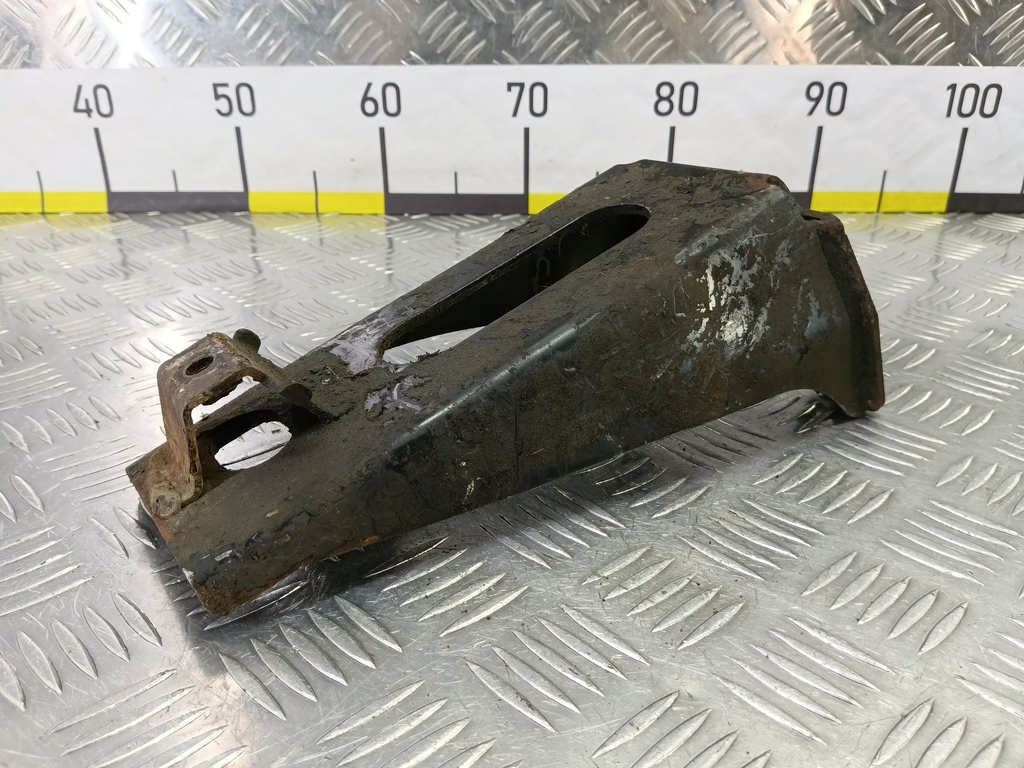 кронштейн двигателя (двс) SUZUKI JIMNY 1.3 AT (85 л.с.)Jimny  III рестайлинг (2005—2012) Внедорожник 1174076JA0, 2130 рублей, Москва