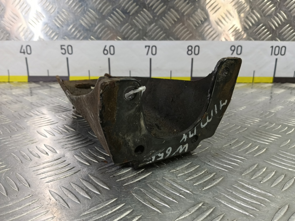 кронштейн двигателя (двс) SUZUKI JIMNY 1.3 AT (85 л.с.)Jimny  III рестайлинг (2005—2012) Внедорожник 1174076JA0, 2130 рублей, Москва