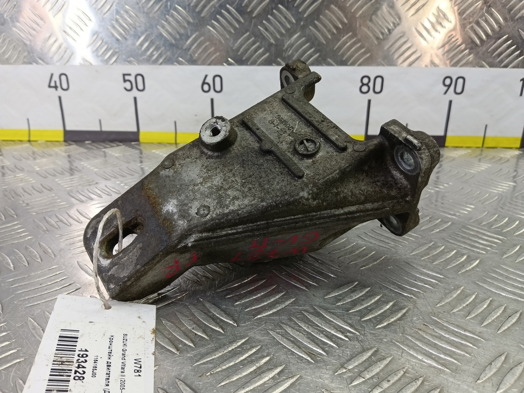 кронштейн двигателя (двс) SUZUKI Grand Vitara 2.0 4WD AT (140 л.с.)Grand Vitara  II (2005—2008) Внедорожник 1164165J00, 630 рублей, Москва