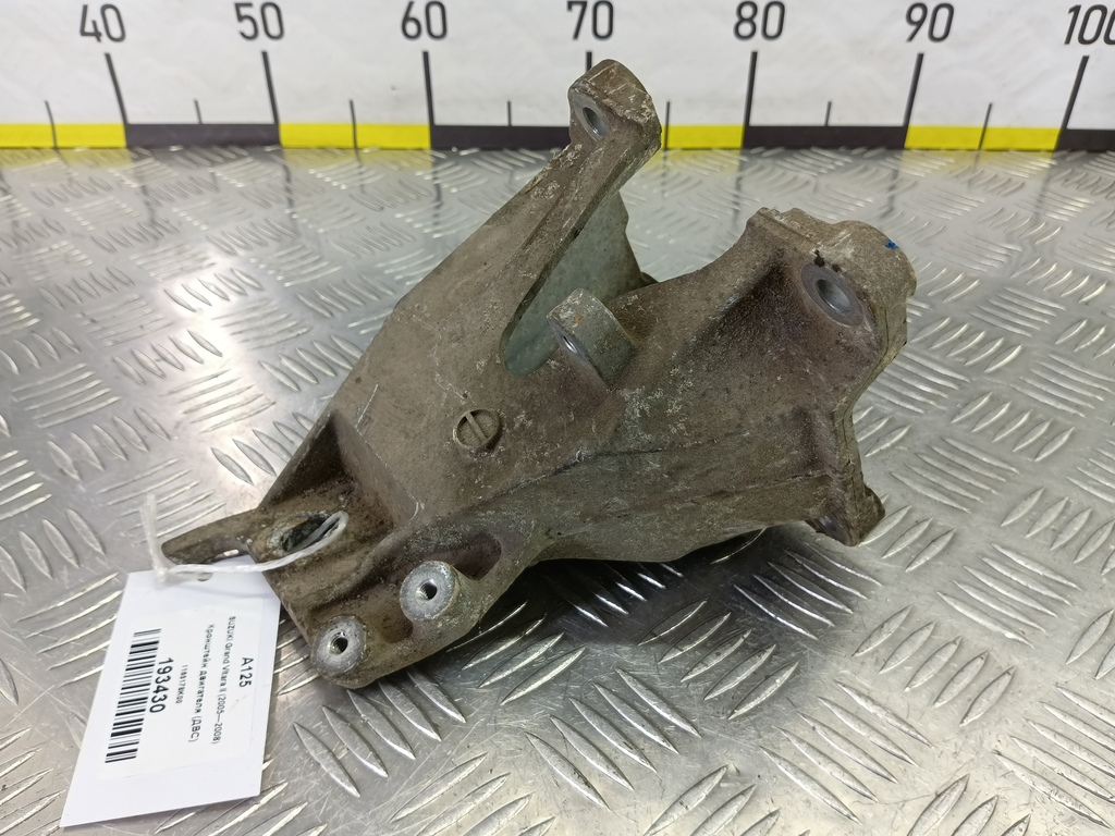 кронштейн двигателя (двс) SUZUKI Grand Vitara 2.4 AT (169 л.с.)Grand Vitara  II рестайлинг (2008—2012) Внедорожник 1165178K00, 750 рублей, Москва