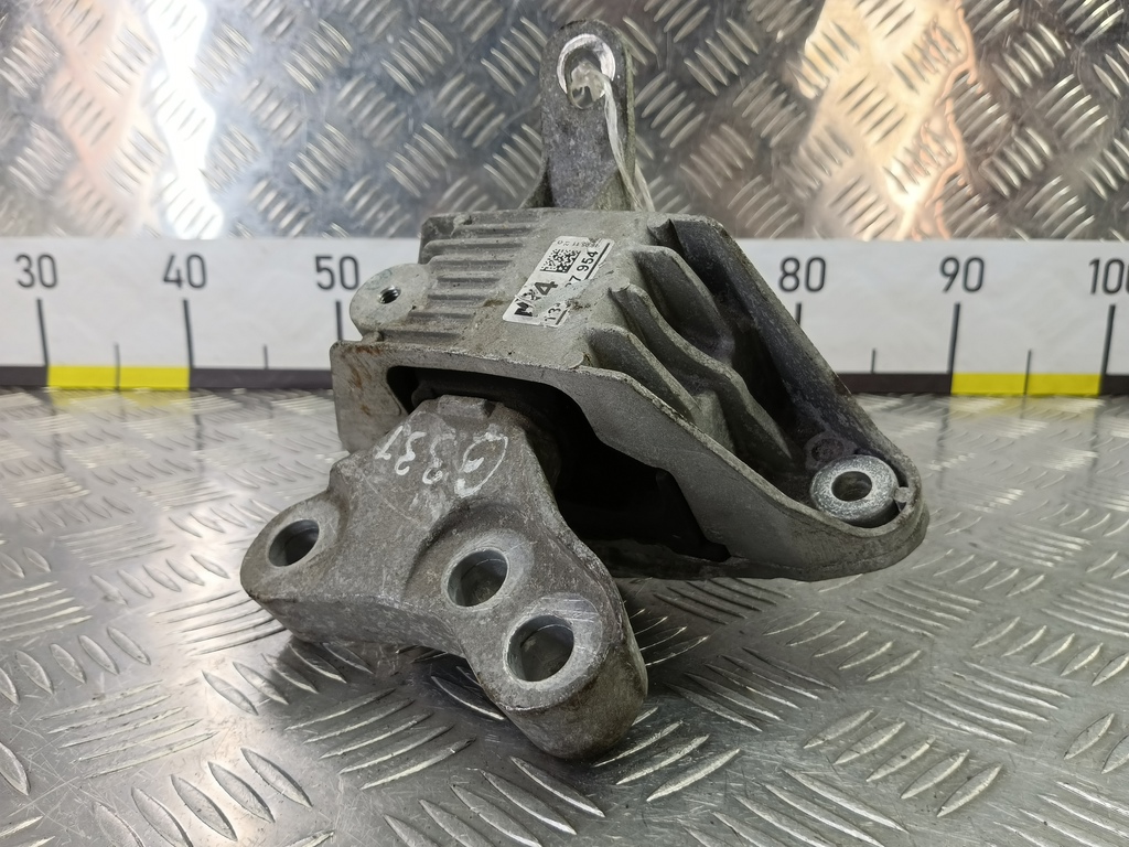 подушка двигателя (опора двс) CHEVROLET  ORLANDO 1.8 AT (141 л.с.)Orlando  I (2010—2018) Минивэн 13287954, 1550 рублей, Москва