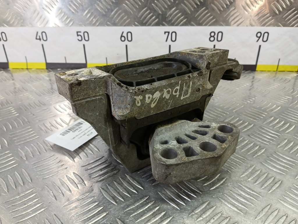 подушка двигателя (опора двс) Opel Insignia  684609, 2820 рублей, Москва