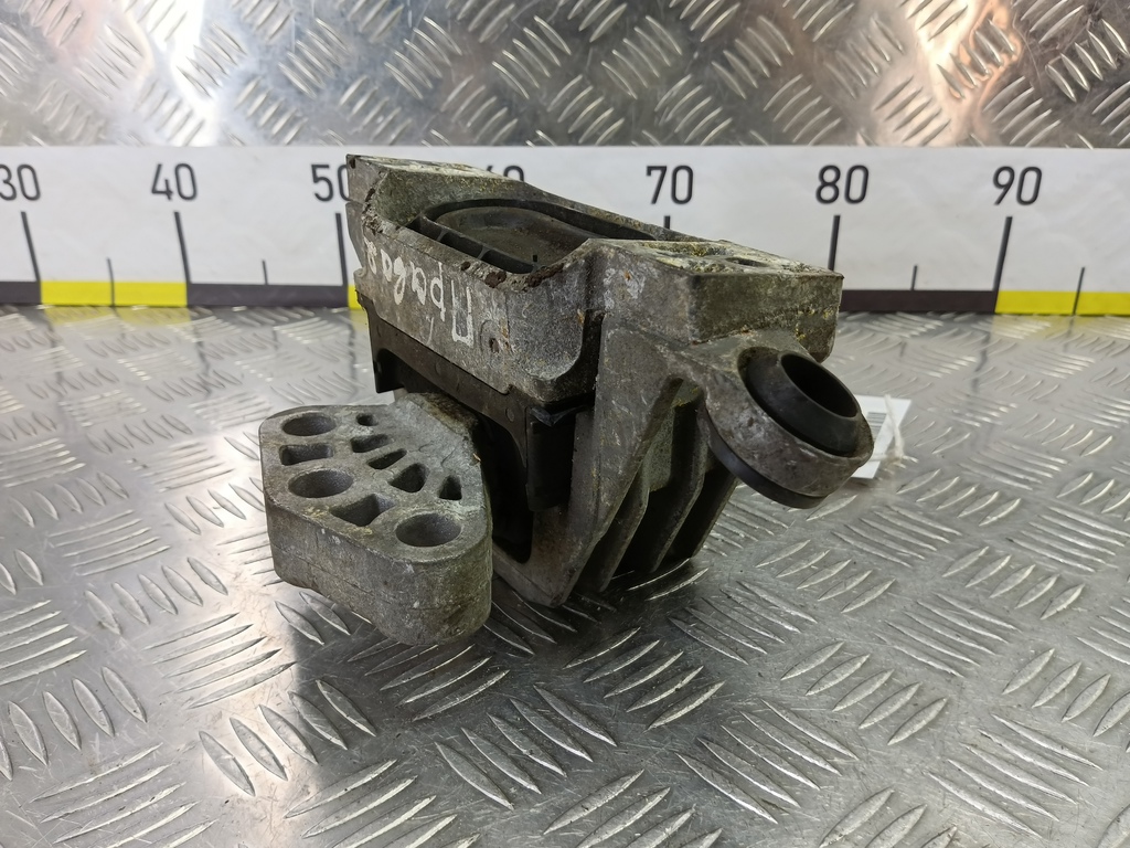 подушка двигателя (опора двс) Opel Insignia  684609, 2820 рублей, Москва