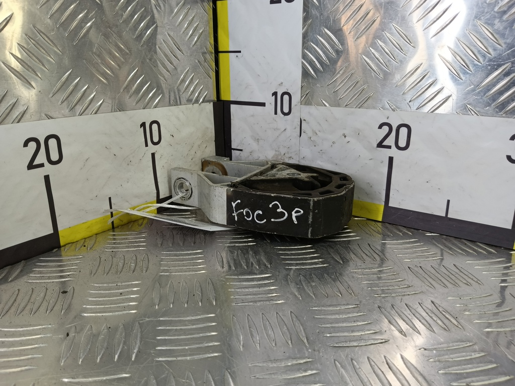 подушка двигателя (опора двс) FORD Focus 2.0 AMT (160 л.с.)Focus  III рестайлинг (2014—2019) Седан 1751001, 2010 рублей, Москва