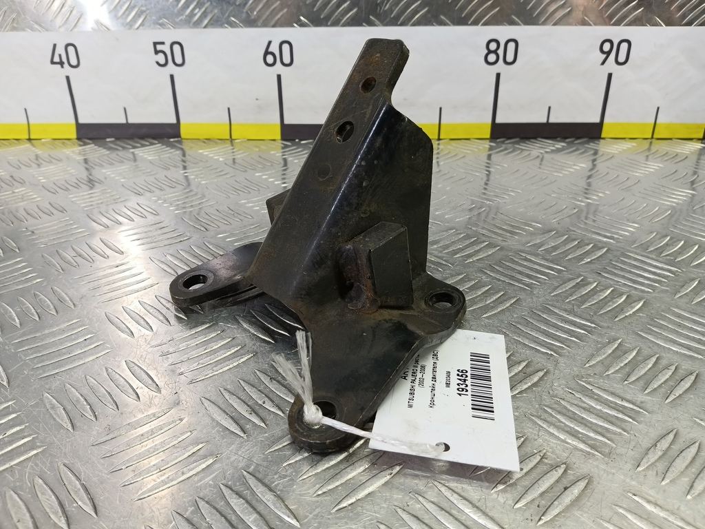 кронштейн двигателя (двс) MITSUBISHI PAJERO  ME203409, 630 рублей, Москва