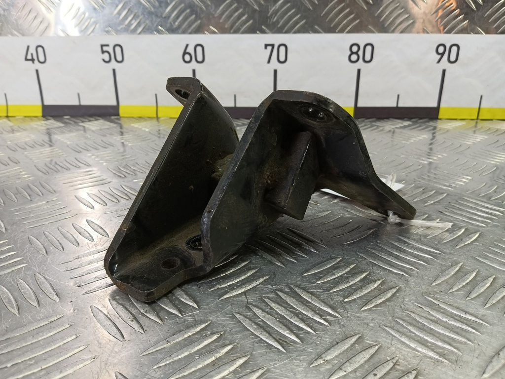 кронштейн двигателя (двс) MITSUBISHI PAJERO  ME203409, 630 рублей, Москва