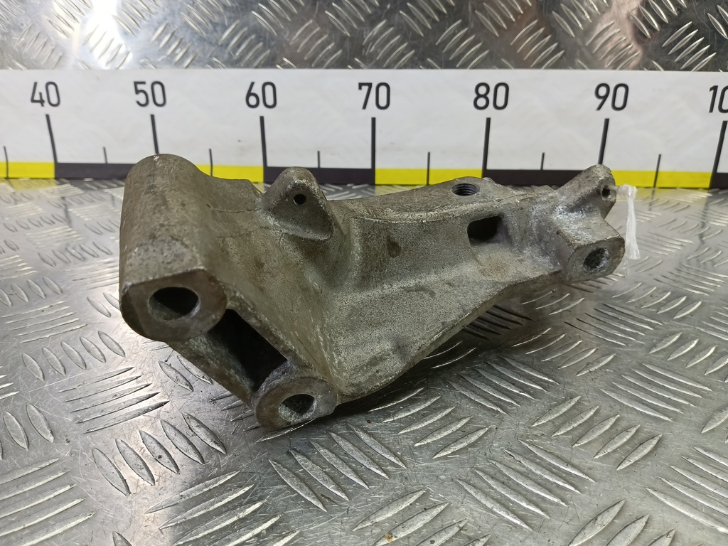 кронштейн двигателя (двс) NISSAN QASHQAI  11232JD000, 750 рублей, Москва