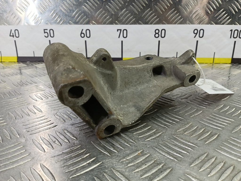 кронштейн двигателя (двс) NISSAN QASHQAI  11232JD000, 750 рублей, Москва