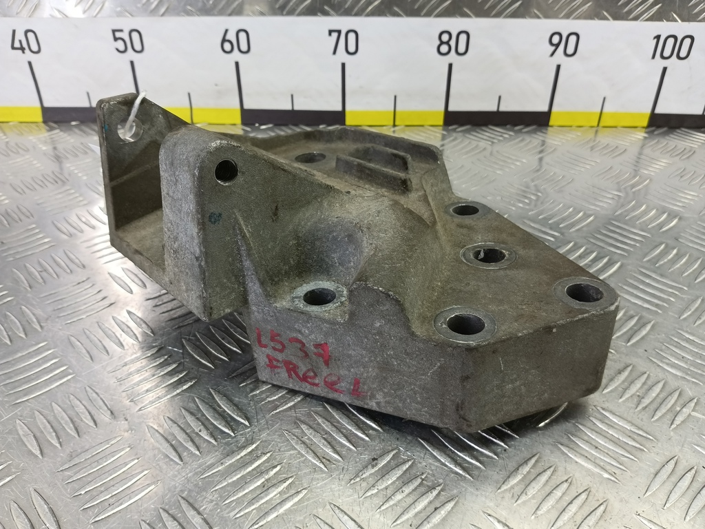 кронштейн двигателя (двс) LAND ROVER FREELANDER 2.2 TD MT (150 л.с.)Freelander  II (2006—2010) Внедорожник LR004510, 980 рублей, Москва