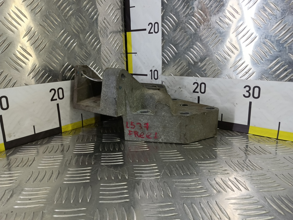 кронштейн двигателя (двс) LAND ROVER FREELANDER 2.2 TD MT (150 л.с.)Freelander  II (2006—2010) Внедорожник LR004510, 980 рублей, Москва