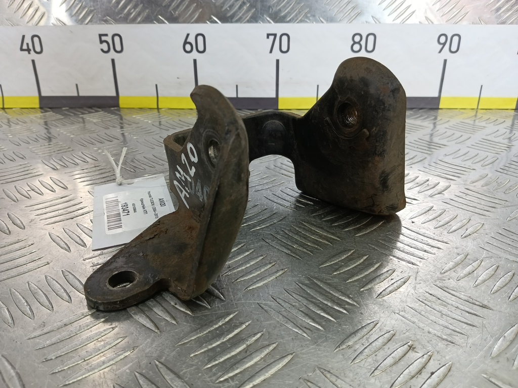 кронштейн кпп Hyundai TUCSON 2.0 CRDi AT (112 л.с.)Tucson  I (2004—2011) Внедорожник 4521539040, 1780 рублей, Москва