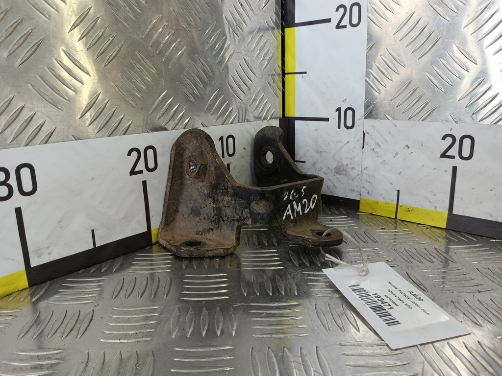 кронштейн кпп Hyundai TUCSON 2.0 CRDi AT (112 л.с.)Tucson  I (2004—2011) Внедорожник 4521539040, 1780 рублей, Москва