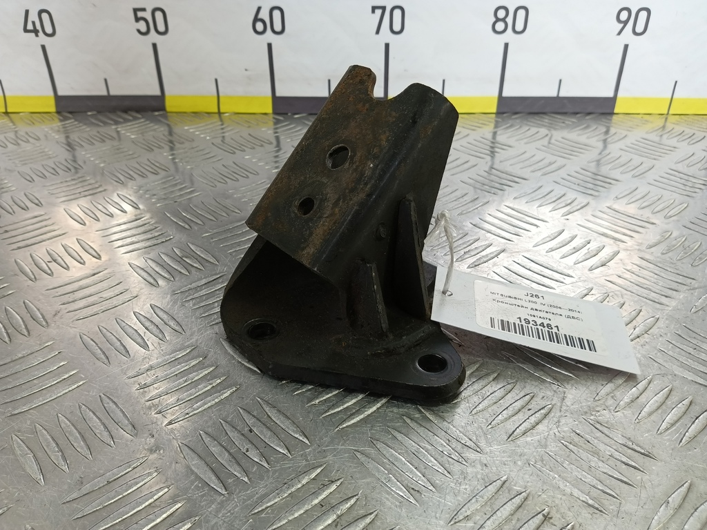 кронштейн двигателя (двс) MITSUBISHI L200  2.5 DI-D MT (136 л.с.)L200  IV (2006—2014) Пикап 1091A079, 520 рублей, Москва