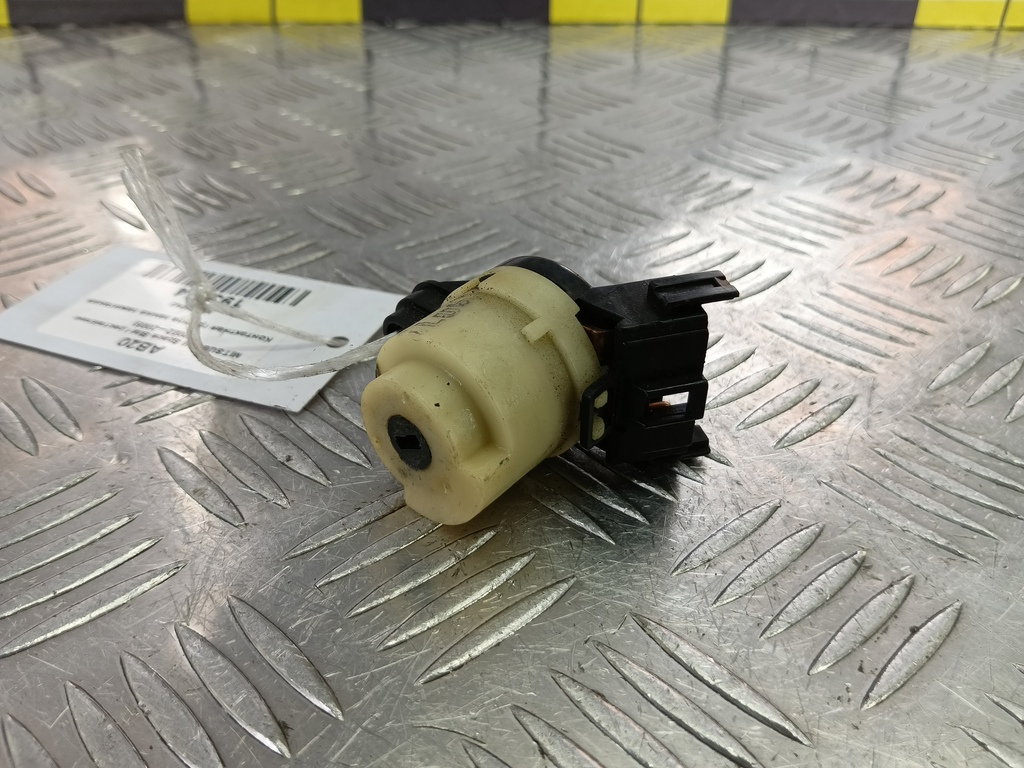 контактная группа замка зажигания MITSUBISHI Space Star  MR914742, 1210 рублей, Москва