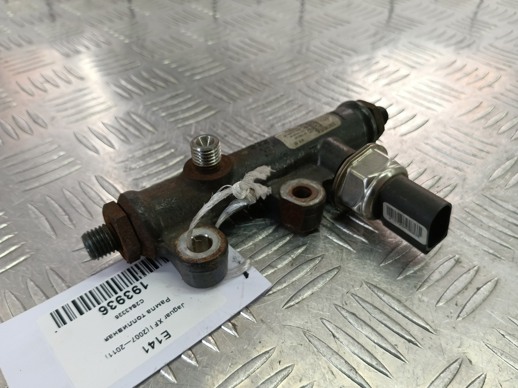 рампа топливная Jaguar XF 2.7 AT (207 л.с.)XF  I (2007—2011) Седан C2S43326, 3160 рублей, Москва