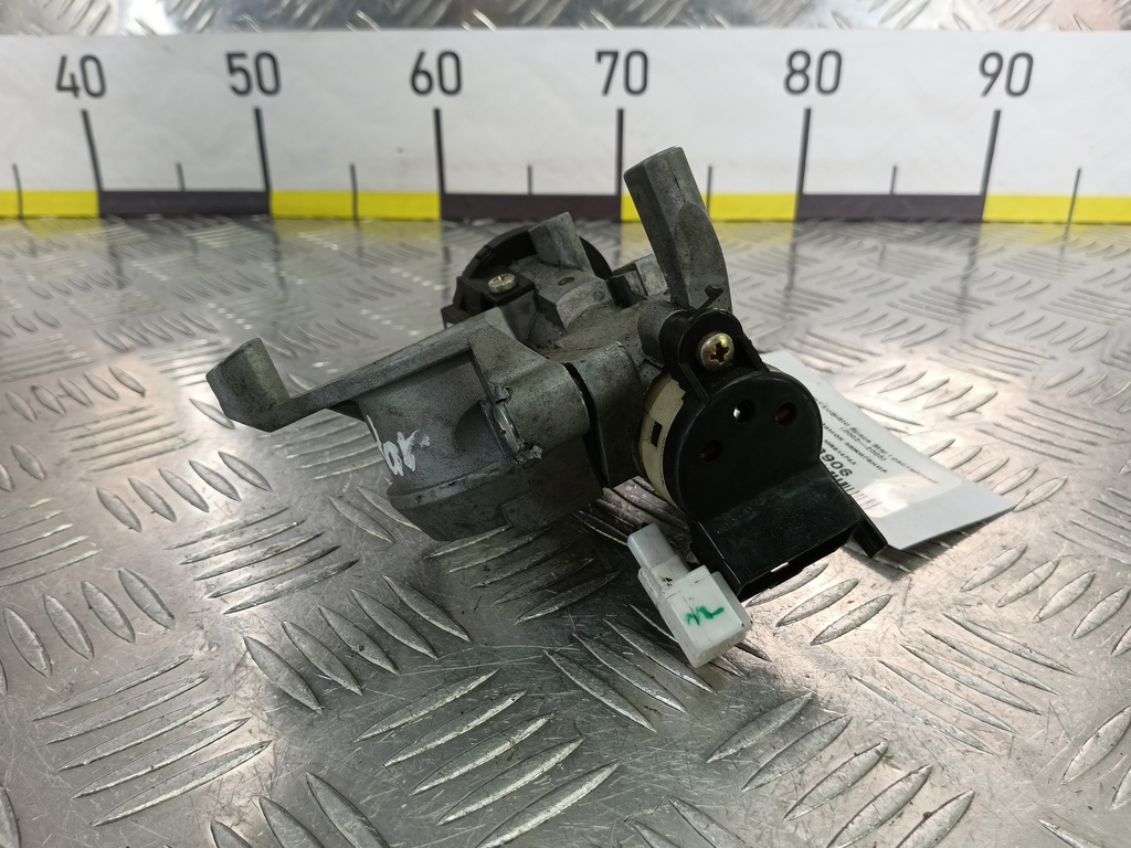 замок зажигания MITSUBISHI Space Star  MR914742, 5000 рублей, Москва