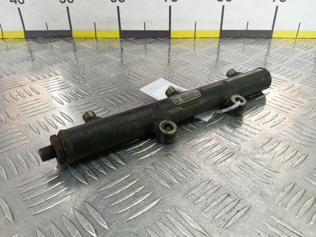 рампа топливная Jaguar XF 2.7 AT (207 л.с.)XF  I (2007—2011) Седан JDE4063, 1550 рублей, Москва