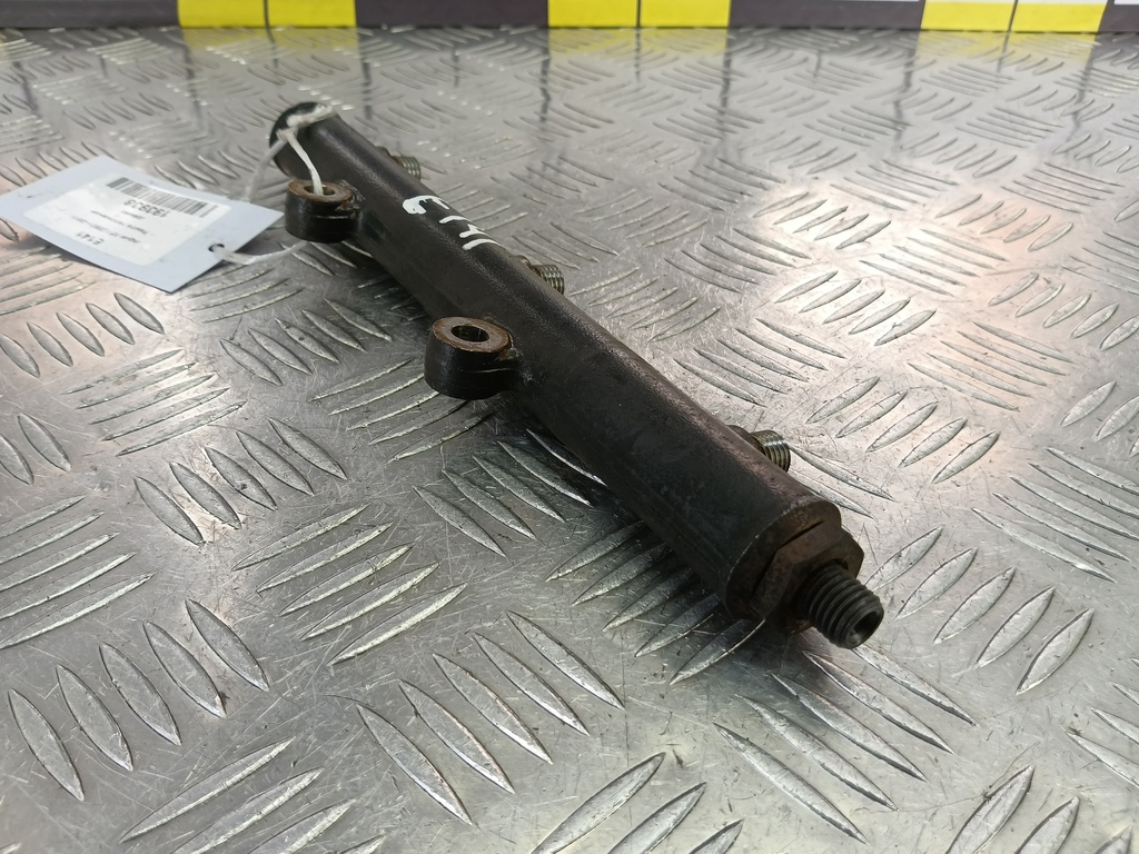 рампа топливная Jaguar XF 2.7 AT (207 л.с.)XF  I (2007—2011) Седан JDE4063, 1550 рублей, Москва