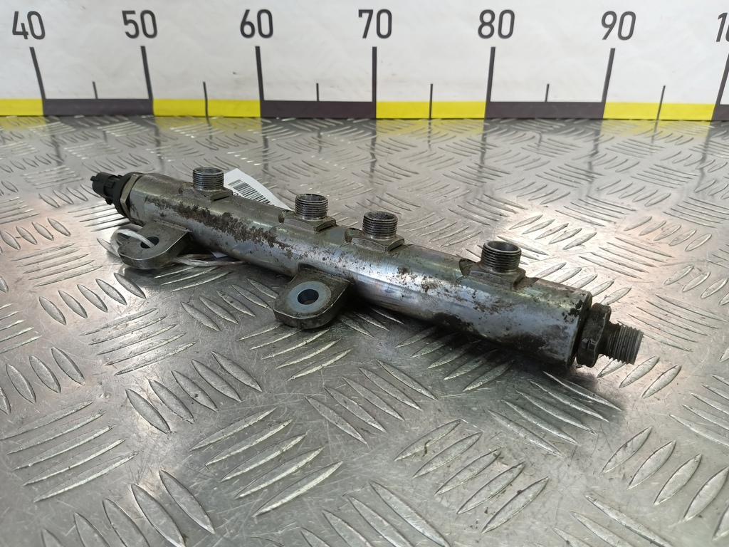 рампа топливная Jaguar XF 3.0 AT (238 л.с.)XF  I (2007—2011) Седан C2C40310, 2360 рублей, Москва