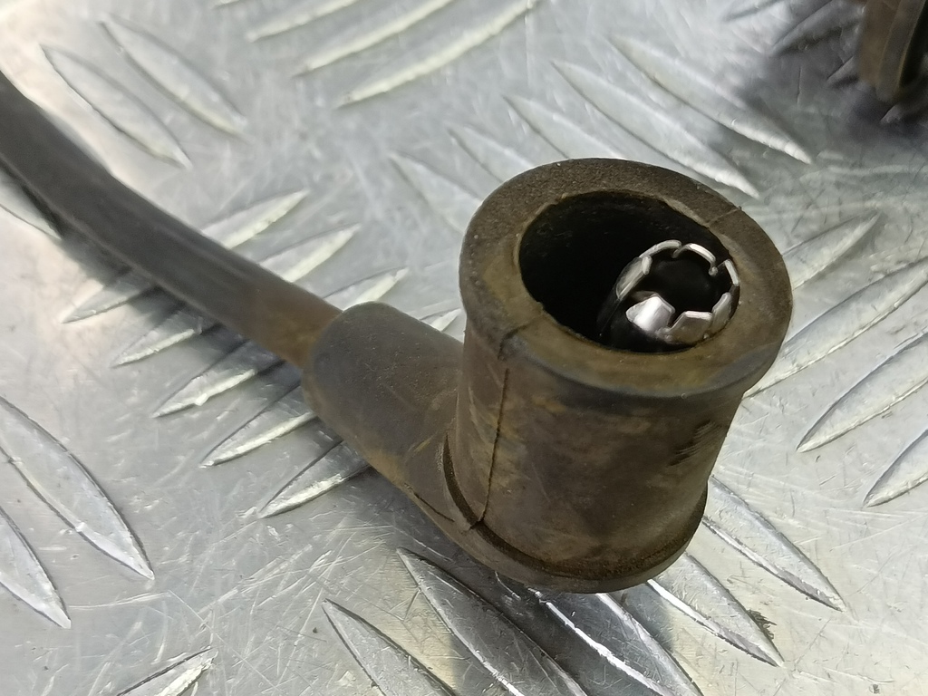 бронепровод Hyundai SANTA FE  2744037200, 1550 рублей, Москва