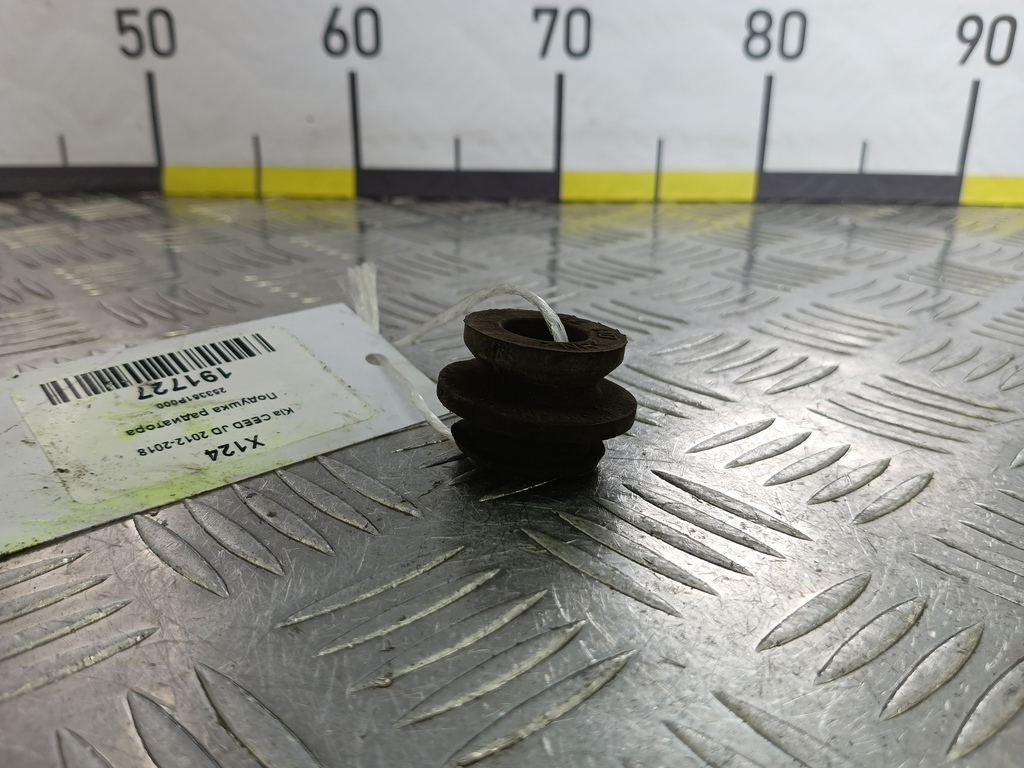 подушка радиатора Kia Ceed  253361P000, 750 рублей, Москва