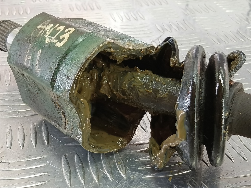 привод MITSUBISHI LANCER  MR953745, 3850 рублей, Москва