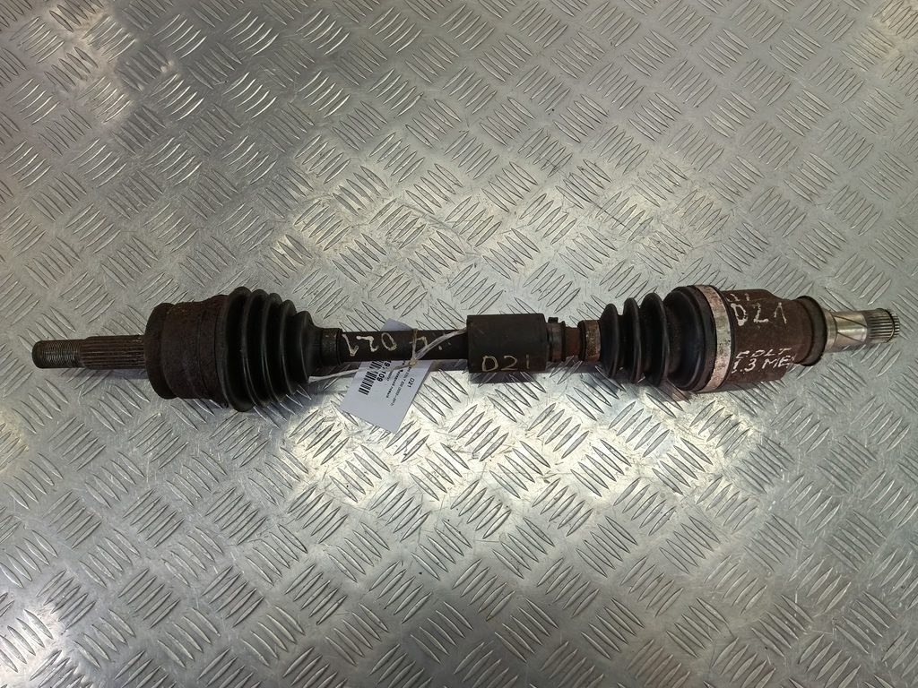 привод MITSUBISHI COLT  MR980747, 4890 рублей, Москва