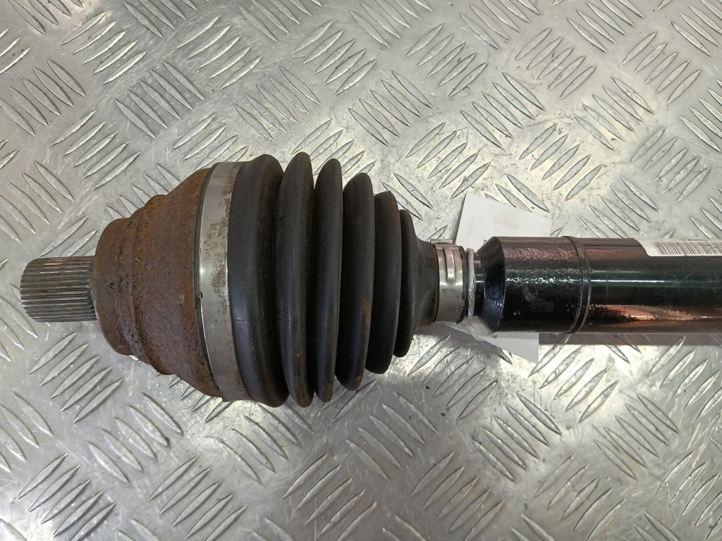 привод AUDI A3 (8V) 2016-2019  5Q0407272E, 9030 рублей, Москва