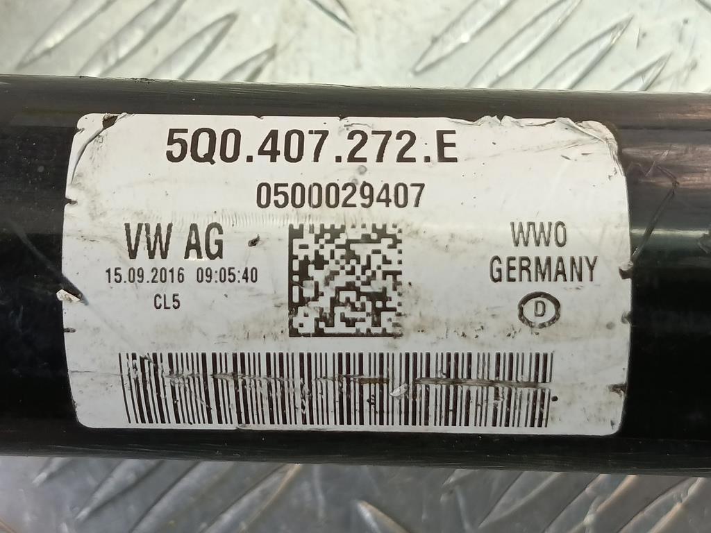 привод AUDI A3 (8V) 2016-2019  5Q0407272E, 9030 рублей, Москва