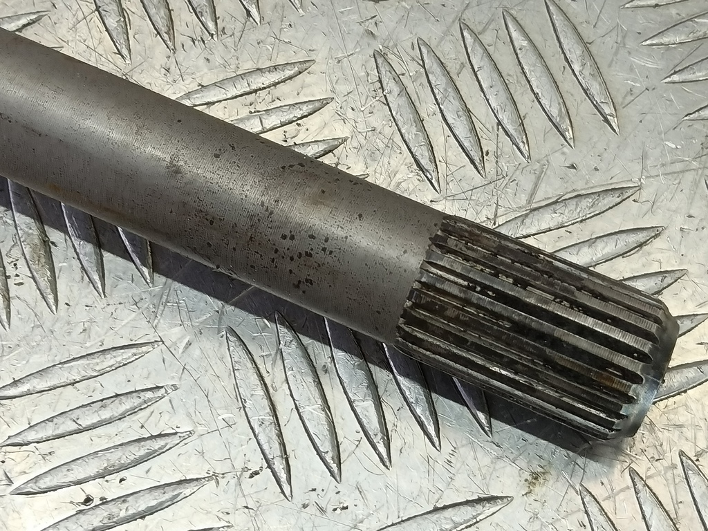 привод SUZUKI JIMNY 1.3 4WD MT (86 л.с.)Jimny  III рестайлинг (2005—2012) Внедорожник 4410284A00, 14780 рублей, Москва