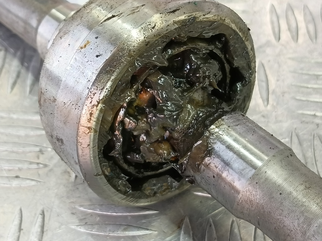 привод SUZUKI JIMNY 1.3 4WD MT (86 л.с.)Jimny  III рестайлинг (2005—2012) Внедорожник 4410284A00, 14780 рублей, Москва