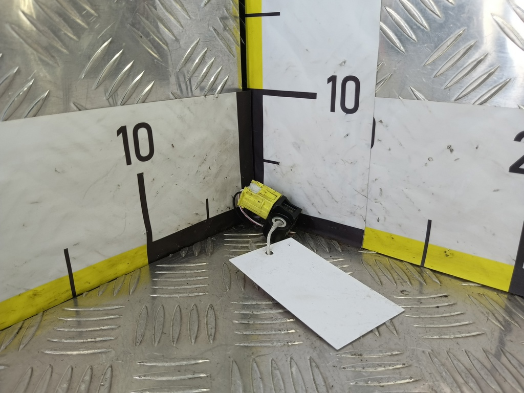 датчик удара (air bag) MITSUBISHI L200  2.4 DID AT (154 л.с.)L200  V (2015—2019) Пикап 8651A245, 860 рублей, Москва