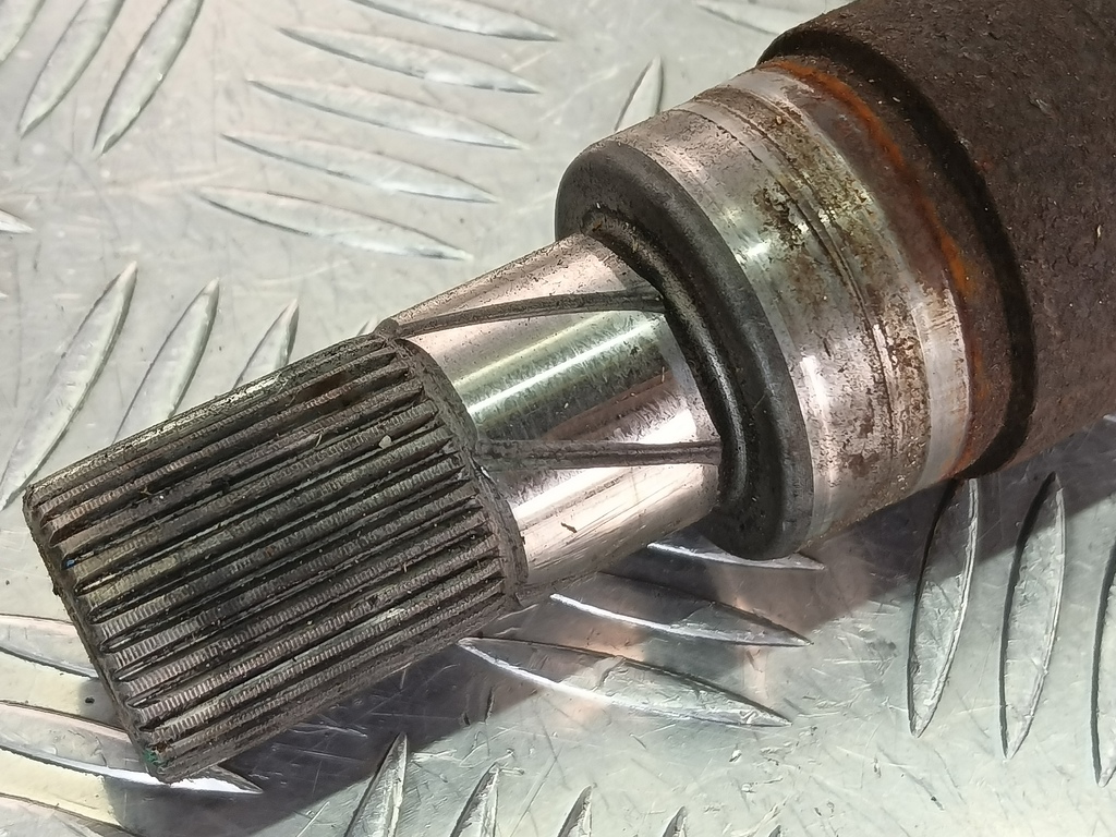 привод FORD Focus 2.0 AMT (160 л.с.)Focus  III рестайлинг (2014—2019) Седан FV6Z3B436R, 14200 рублей, Москва