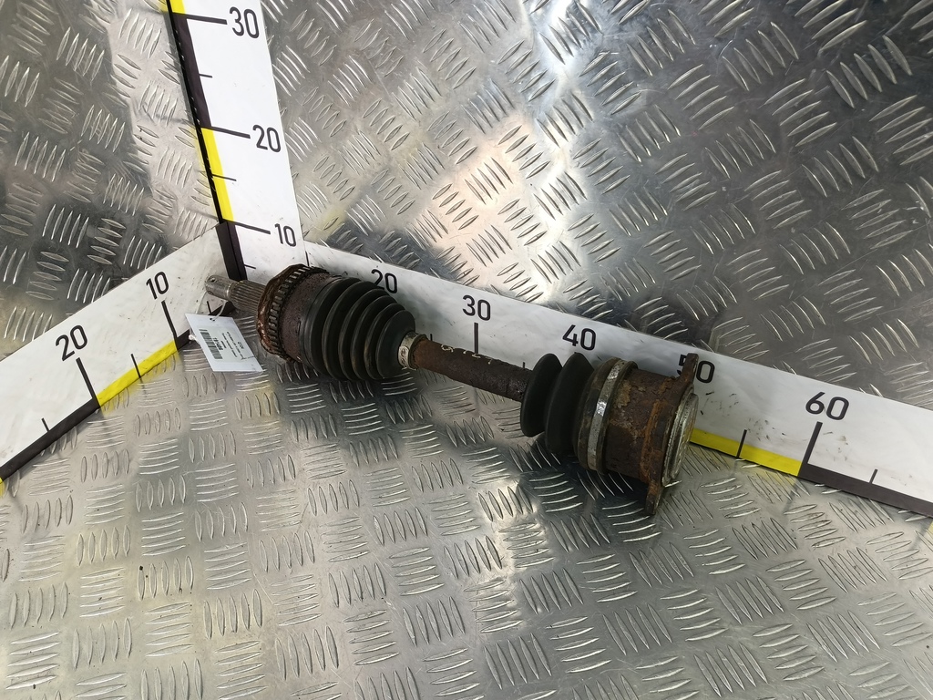 привод MITSUBISHI L200  2.5 DI-D MT (136 л.с.)L200  IV (2006—2014) Пикап MR580692, 2700 рублей, Москва