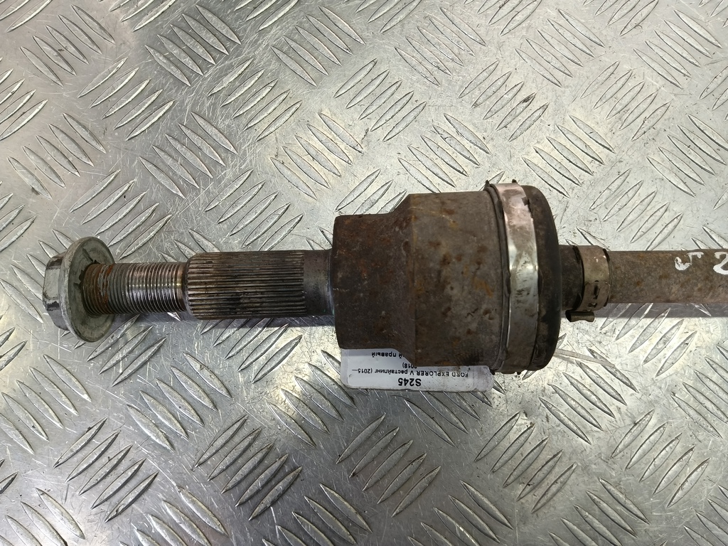 привод FORD EXPLORER 3.5 4WD AT (290 л.с.)Explorer  V рестайлинг (2015—2018) Внедорожник BB5Z4K138B, 3160 рублей, Москва